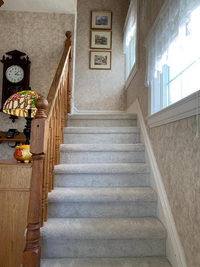 Strathaird Bed And Breakfast Niagara Falls Exterior photo